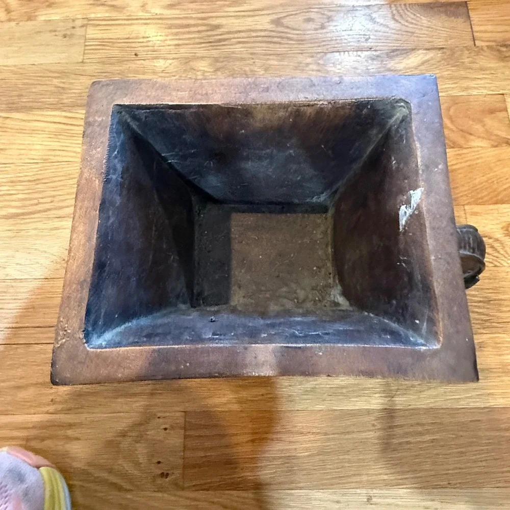 Vintage Style Bronze Colored  Elephant Planter Decorative Basket Animal Statue